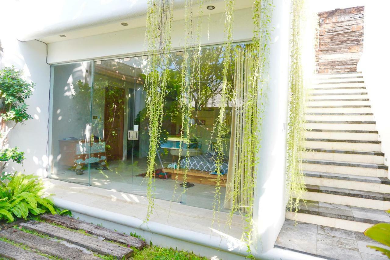 Villa Batik Seminyak  Bagian luar foto